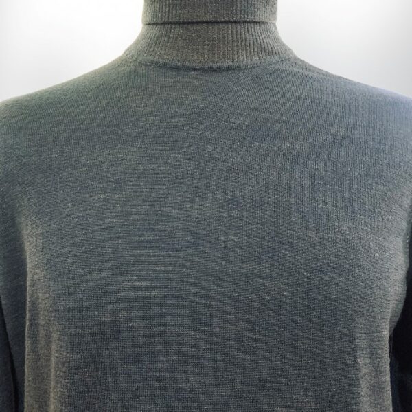 Jurta Maglia dolcevita BR3-07 Colore grigio